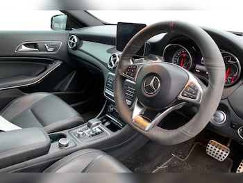 Used Mercedes-Benz GLA 2017 for sale - 77546558: Photo