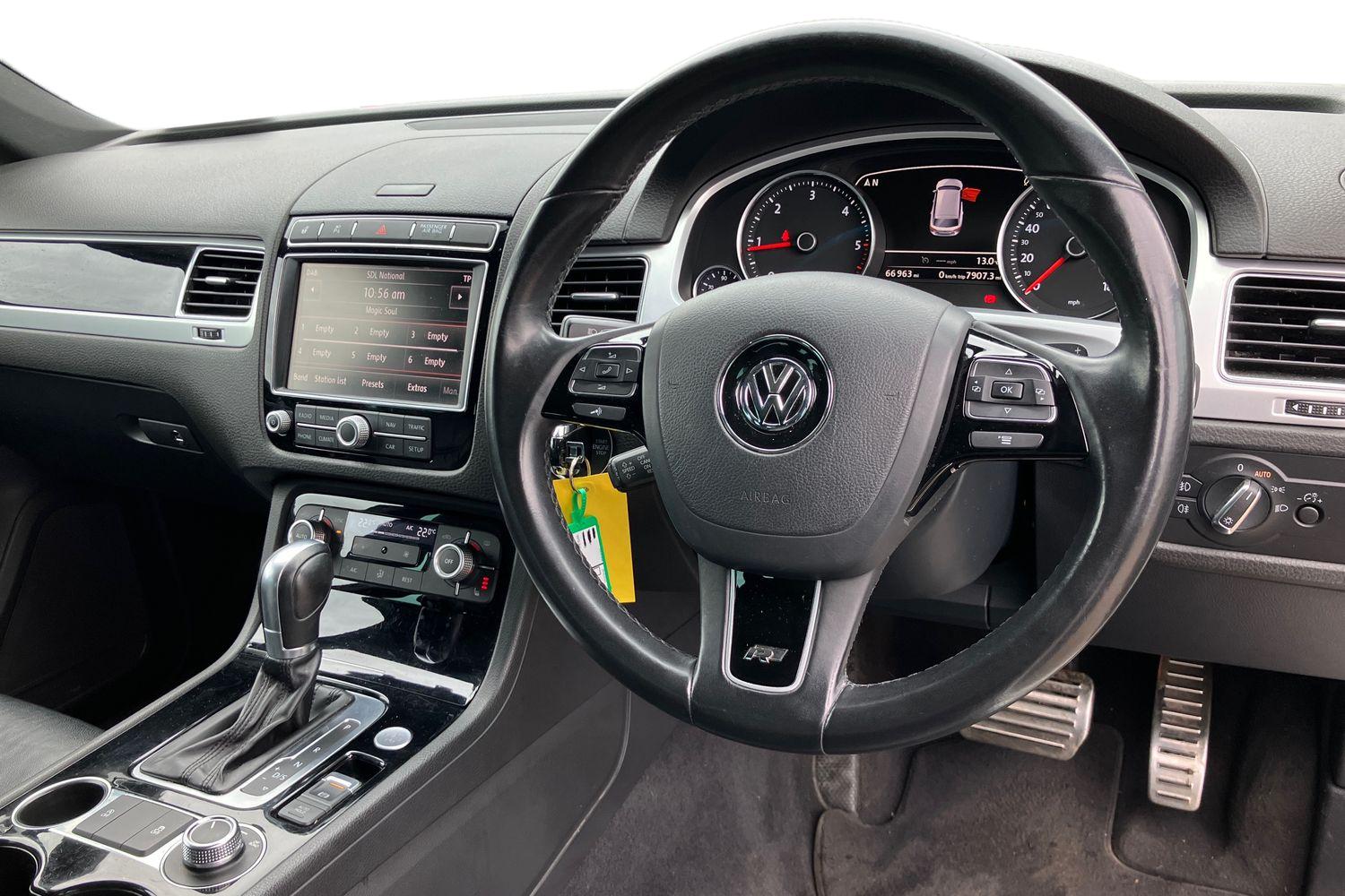 Used Volkswagen Touareg 2017 for sale - 78079125: Photo 3