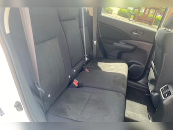 Used Honda CR-V 2017 for sale - 78802471: Photo
