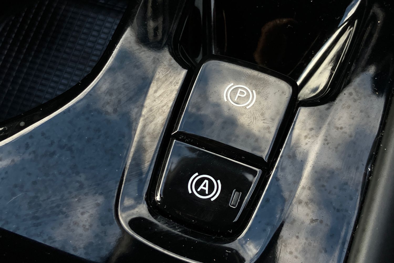 Used Volvo XC40 2022 for sale - 75908849: Photo 11