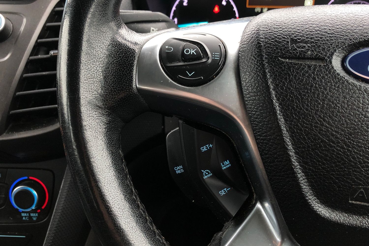 Used Ford Grand Tourneo Connect 2020 for sale - 77527460: Photo 6