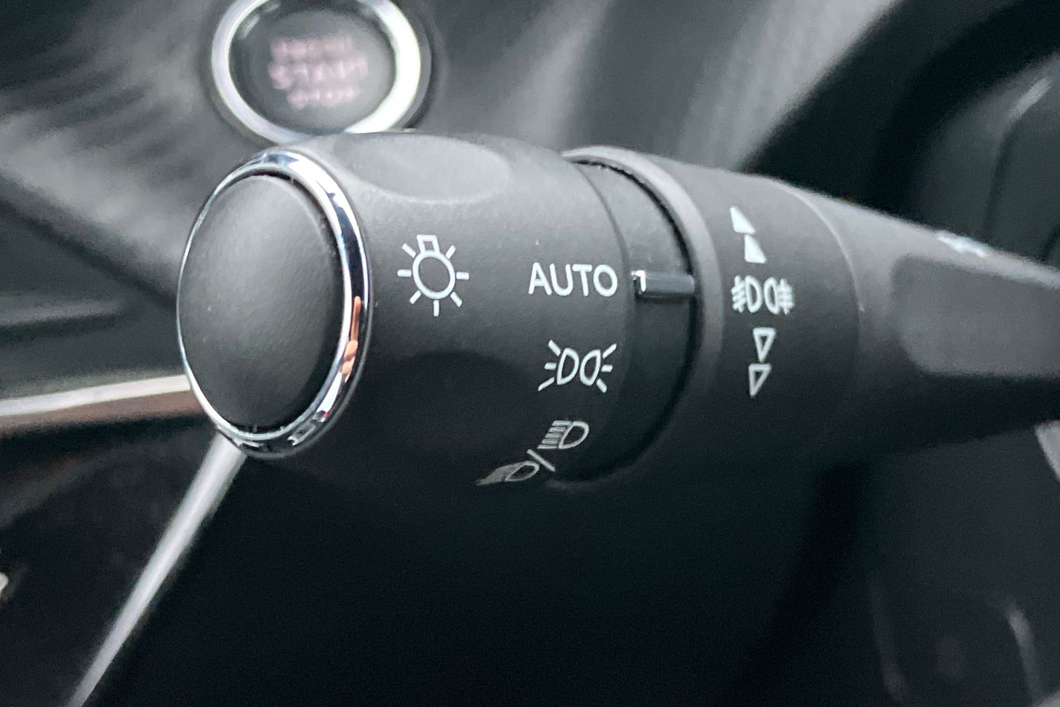 Used Peugeot 2008 2021 for sale - 77165838: Photo 18