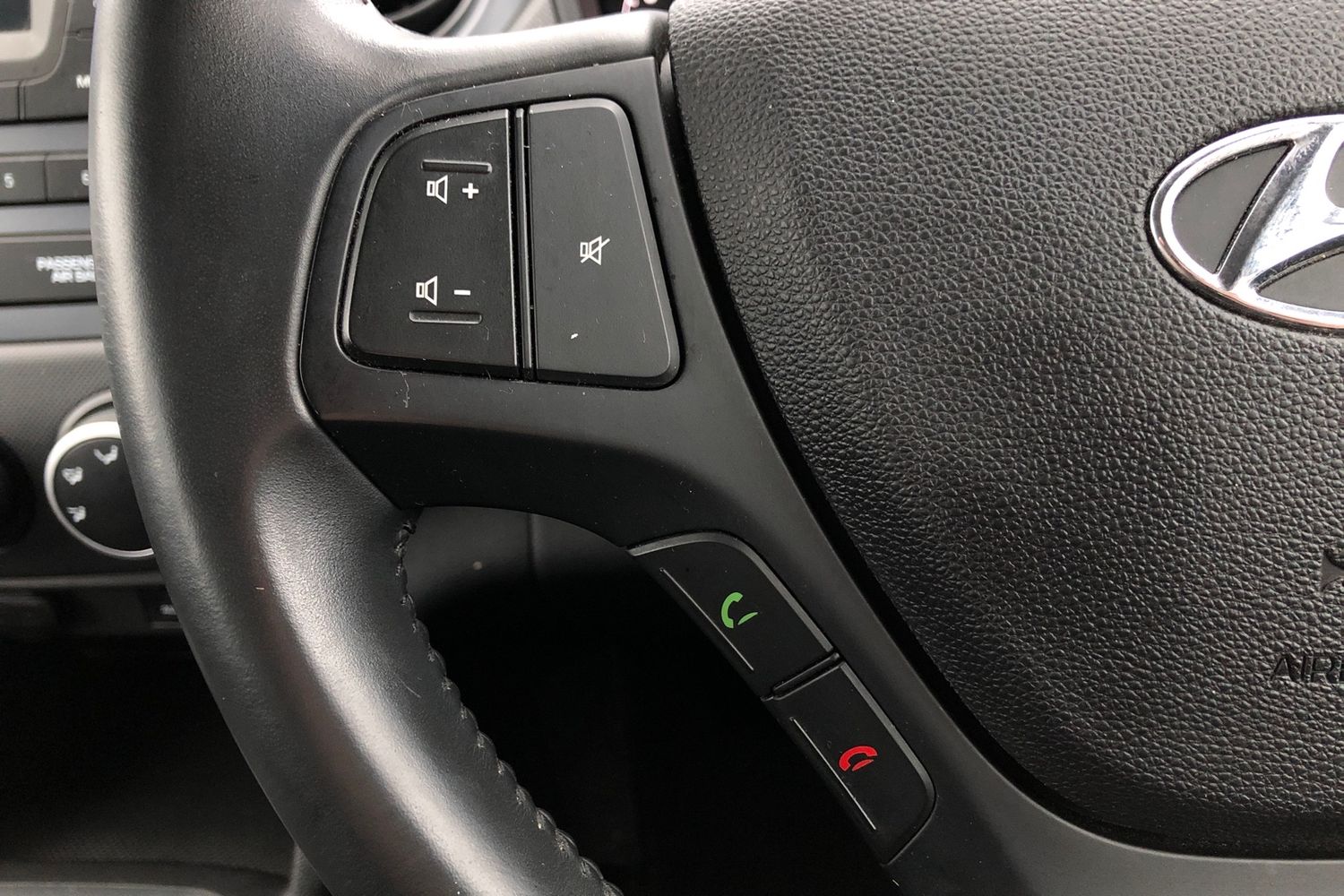 Used Hyundai i10 2019 for sale - 77527693: Photo 8