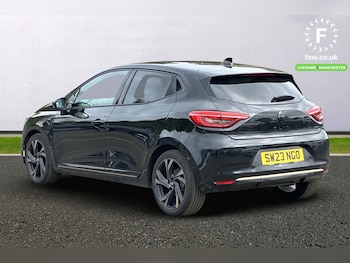 Used Renault Clio 2023 for sale - 75717580: Photo