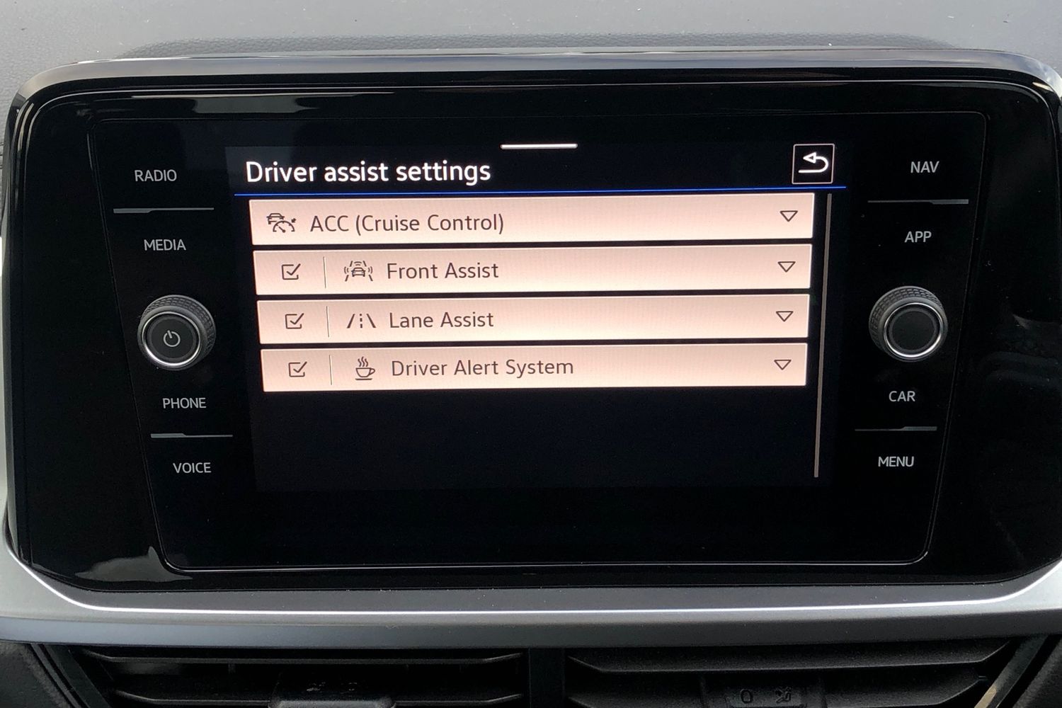 Used Volkswagen T-Roc 2023 for sale - 76968100: Photo 11