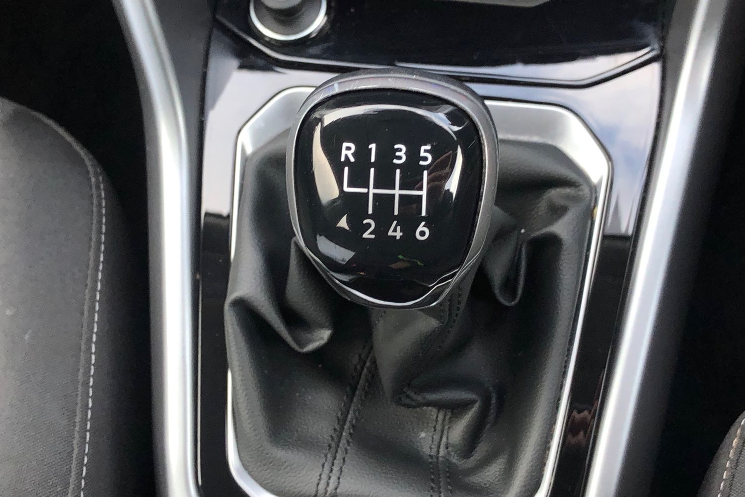 Used Volkswagen T-Roc 2023 for sale - 76968100: Photo 14