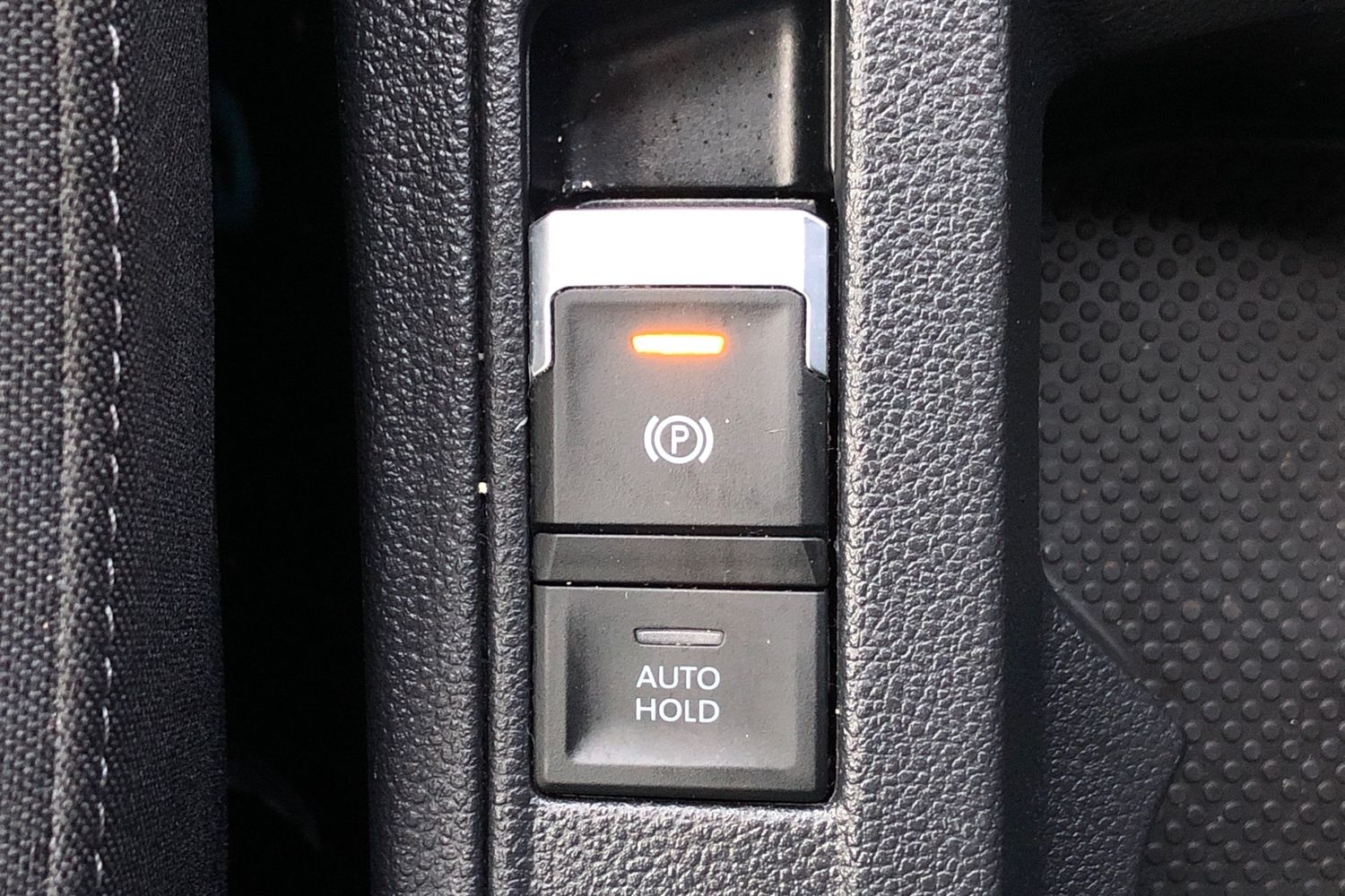 Used Volkswagen T-Roc 2023 for sale - 76968100: Photo 15