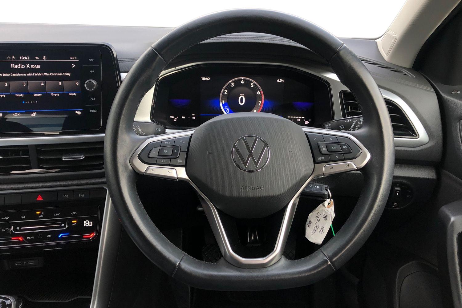 Used Volkswagen T-Roc 2023 for sale - 76968100: Photo 5