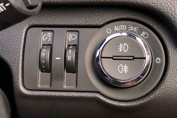 Used Vauxhall Insignia 2017 for sale - 75613345: Photo 12