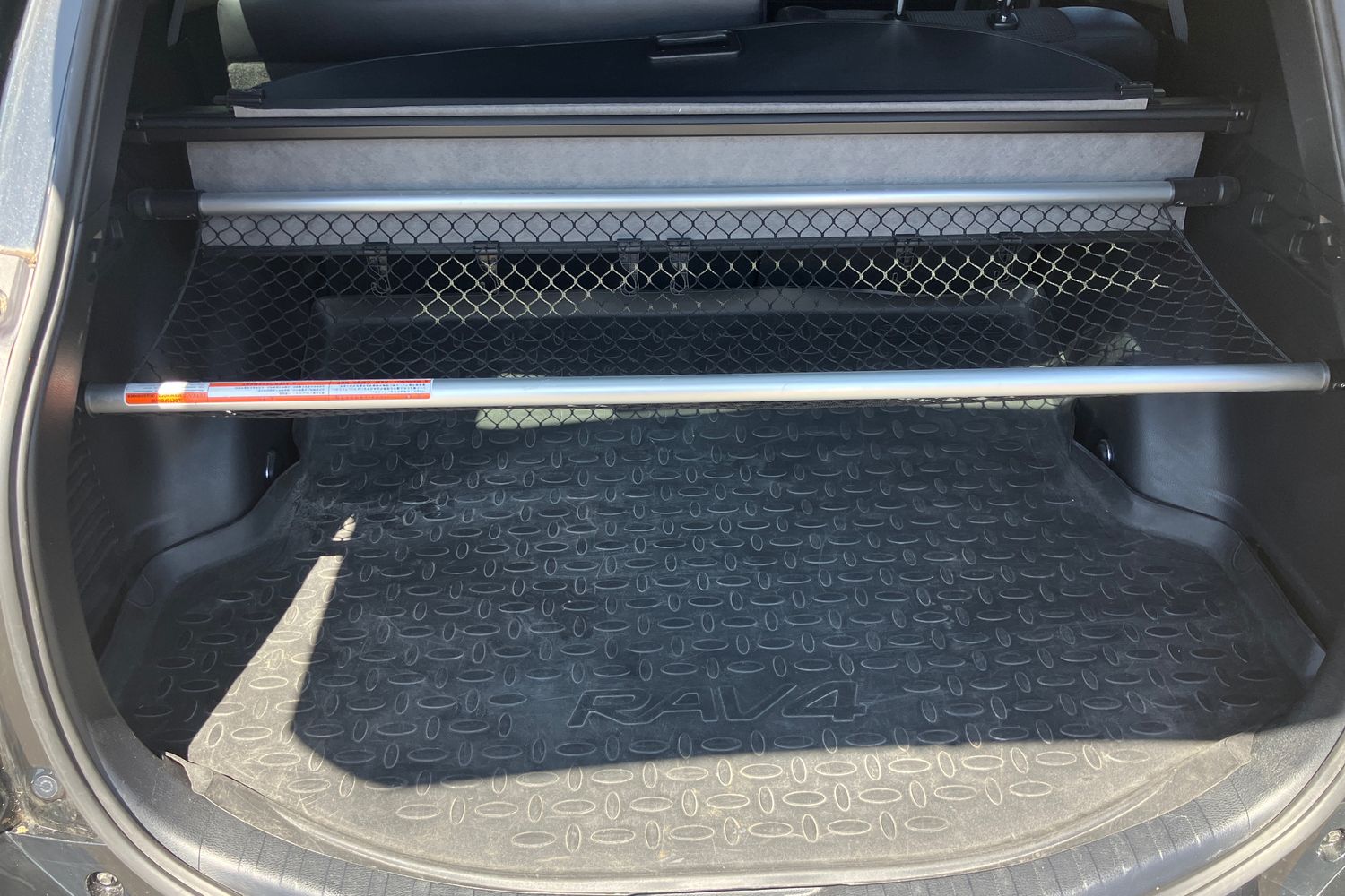 Used Toyota RAV4 2018 for sale - 76391000: Photo 19