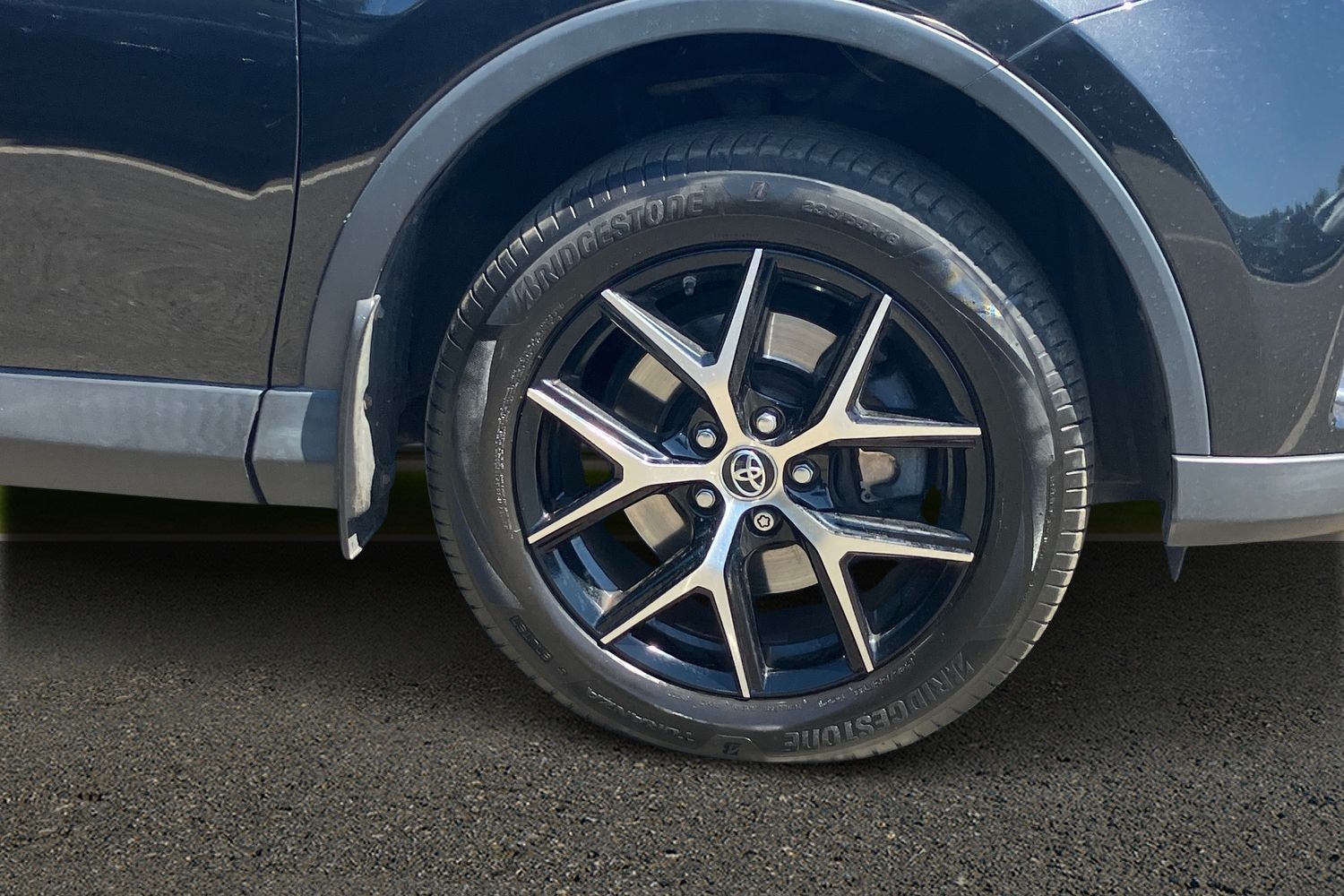 Used Toyota RAV4 2018 for sale - 76391000: Photo 21