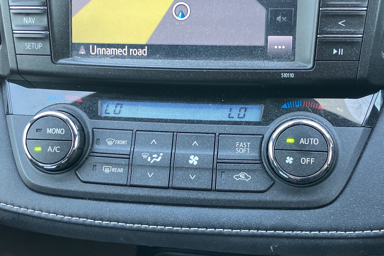 Used Toyota RAV4 2018 for sale - 76391000: Photo 22