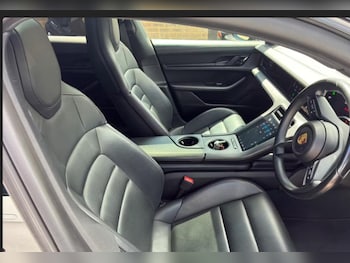 Used Porsche Taycan 2021 for sale - 79446256: Photo