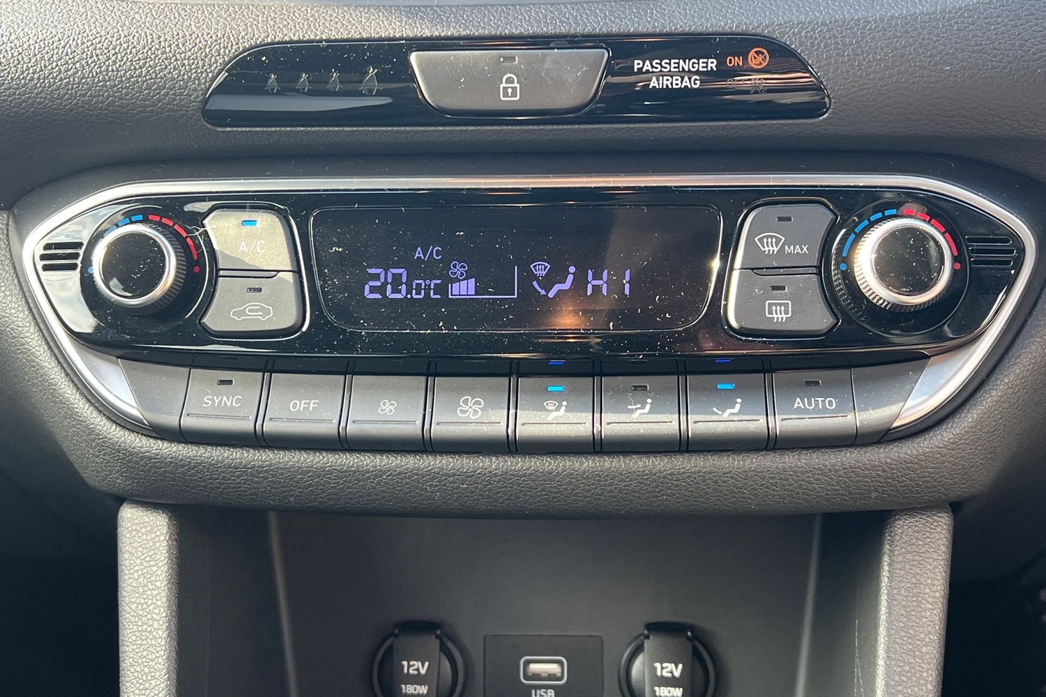 Used Hyundai i30 2021 for sale - 77758382: Photo 9