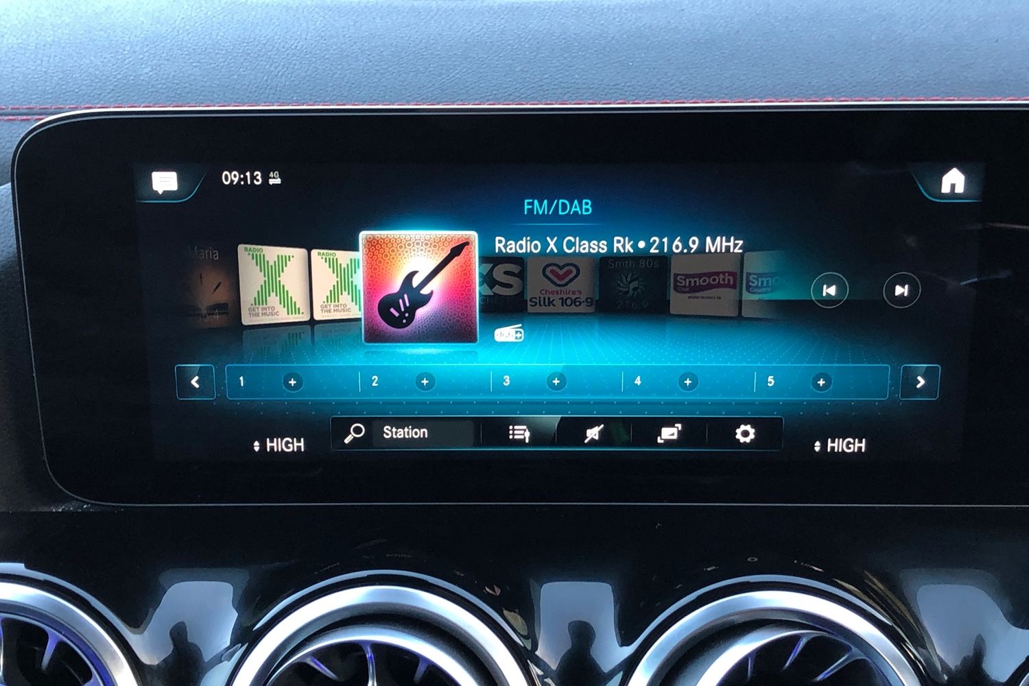 Used Mercedes-Benz EQA 2021 for sale - 76469235: Photo 11