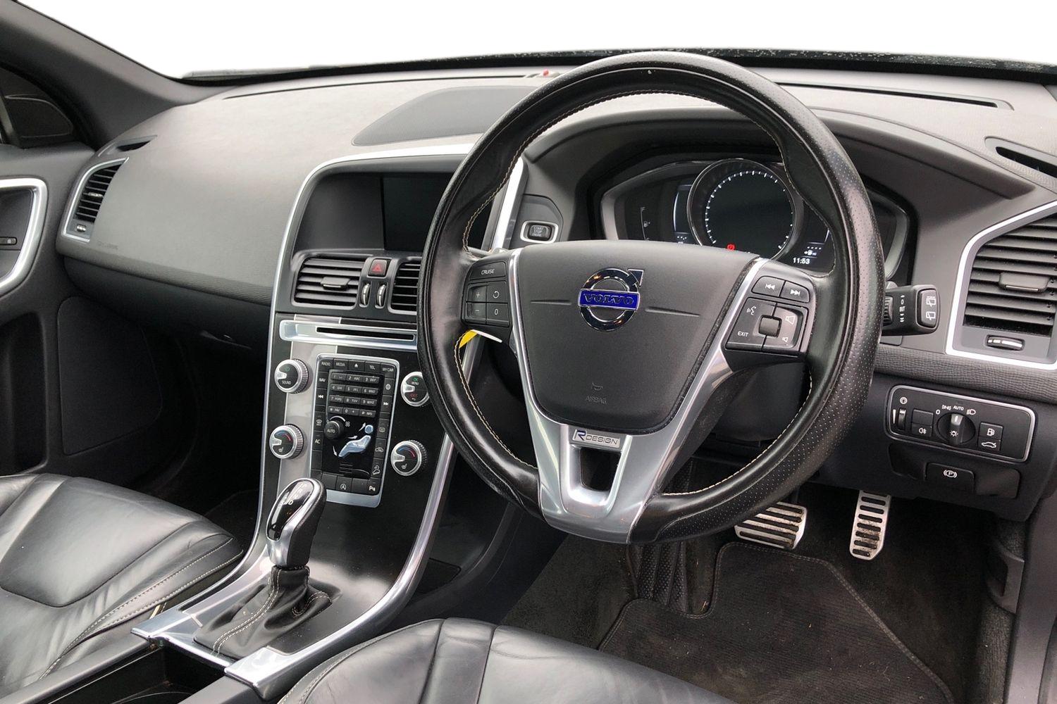 Used Volvo XC60 2016 for sale - 77527397: Photo 3