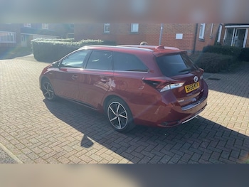 Used Toyota Auris 2018 for sale - 77878910: Photo