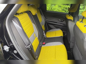 Used Renault 5 2025 for sale - 78871633: Photo
