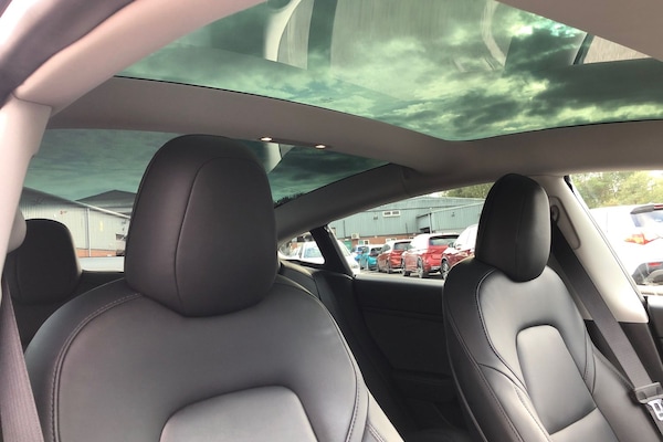 Used Tesla Model 3 2020 for sale - 76292564: Photo 11