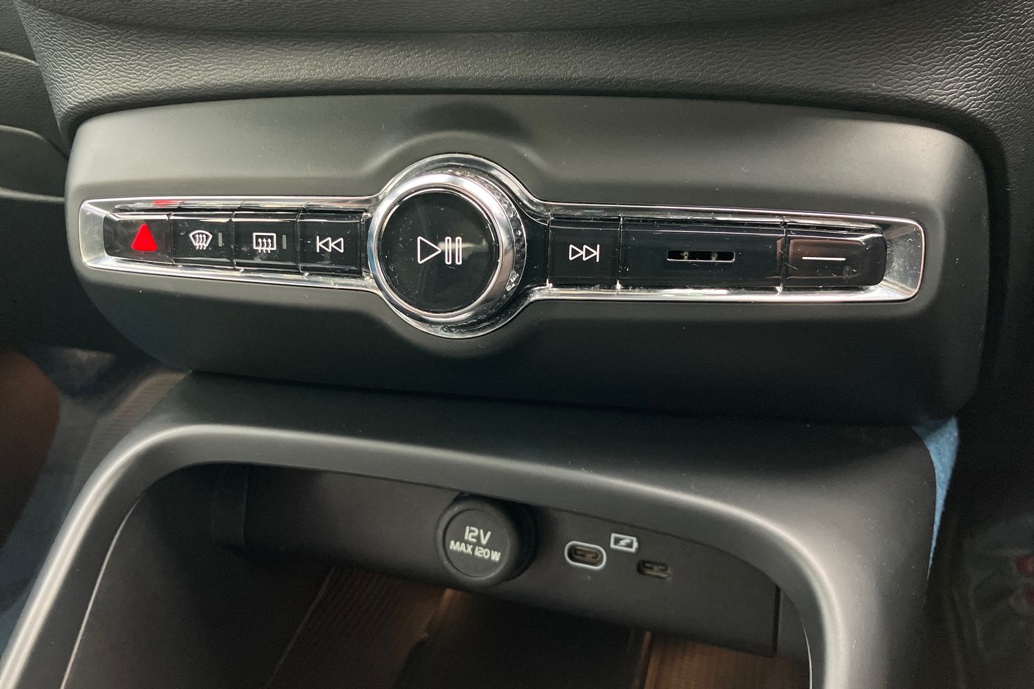 Used Volvo C40 2022 for sale - 76292518: Photo 9