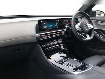 Used Mercedes-Benz EQC 2022 for sale - 76789760: Photo