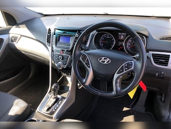 Used Hyundai i30 2016 for sale - 78341369: Photo