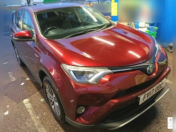 Used Toyota RAV4 2017 for sale - 77348543: Photo