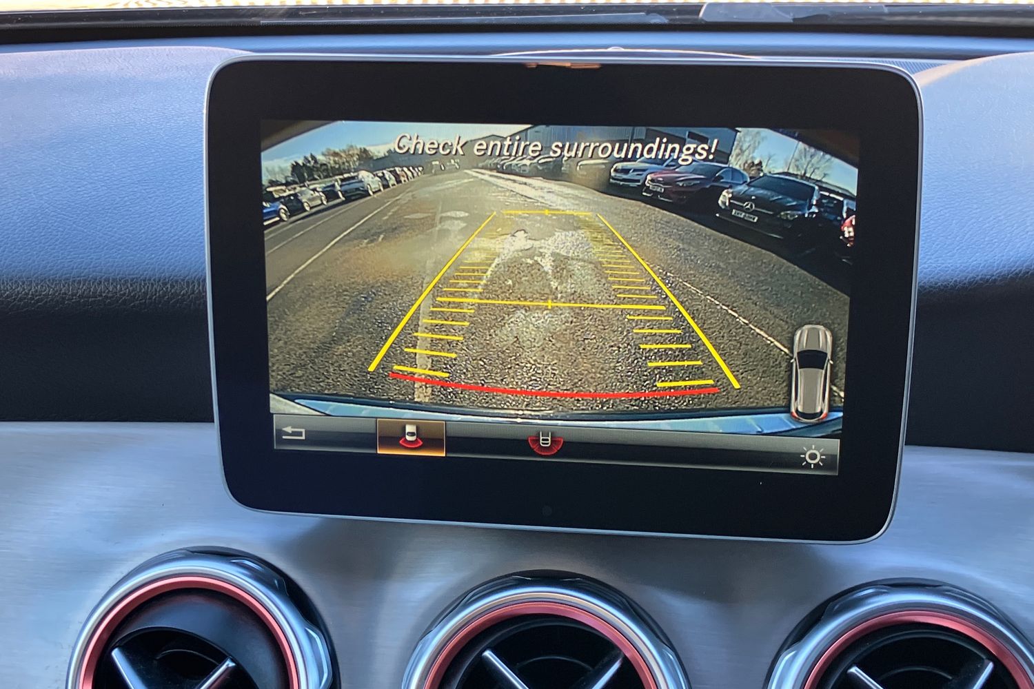 Used Mercedes-Benz GLA 2019 for sale - 76406038: Photo 11