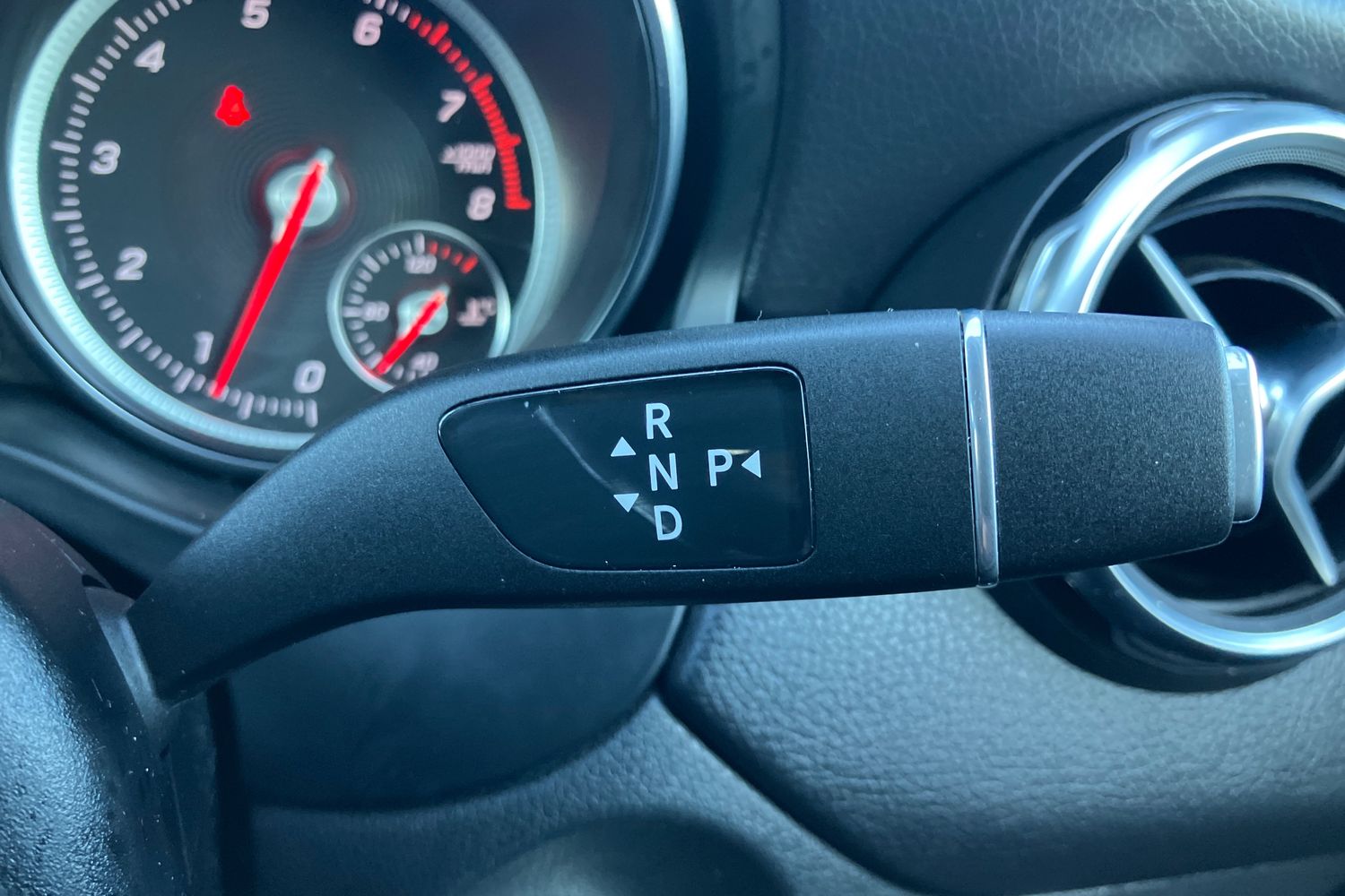 Used Mercedes-Benz GLA 2019 for sale - 76406038: Photo 19