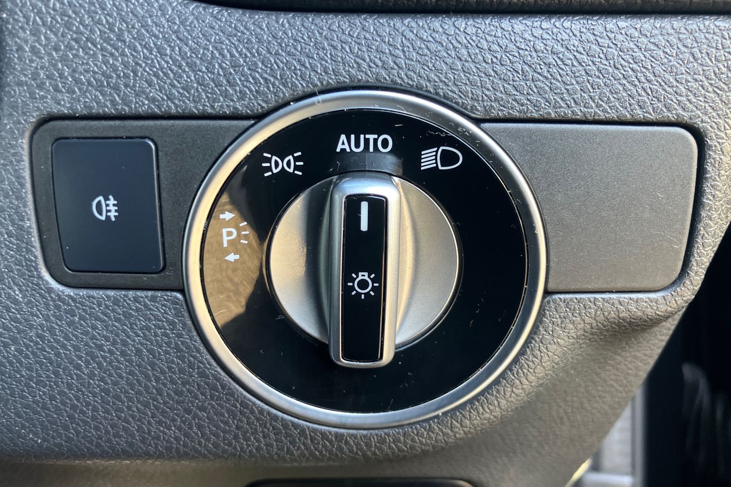 Used Mercedes-Benz GLA 2019 for sale - 76406038: Photo 21