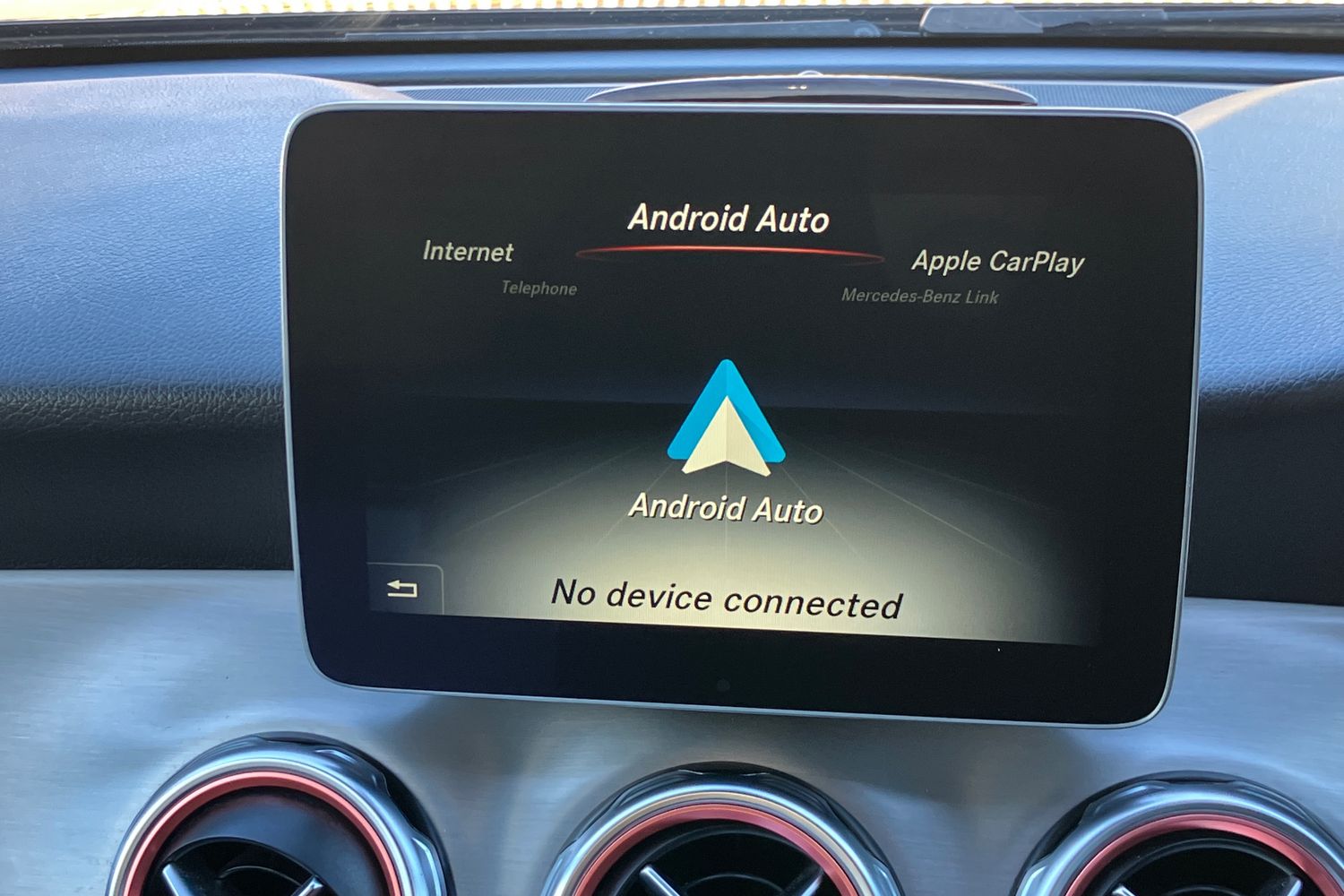 Used Mercedes-Benz GLA 2019 for sale - 76406038: Photo 9