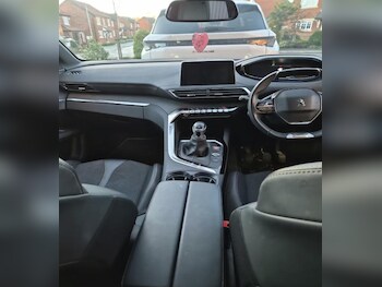 Used Peugeot 5008 2020 for sale - 77294649: Photo