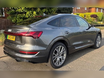 Used Audi e-tron 2021 for sale - 78750294: Photo