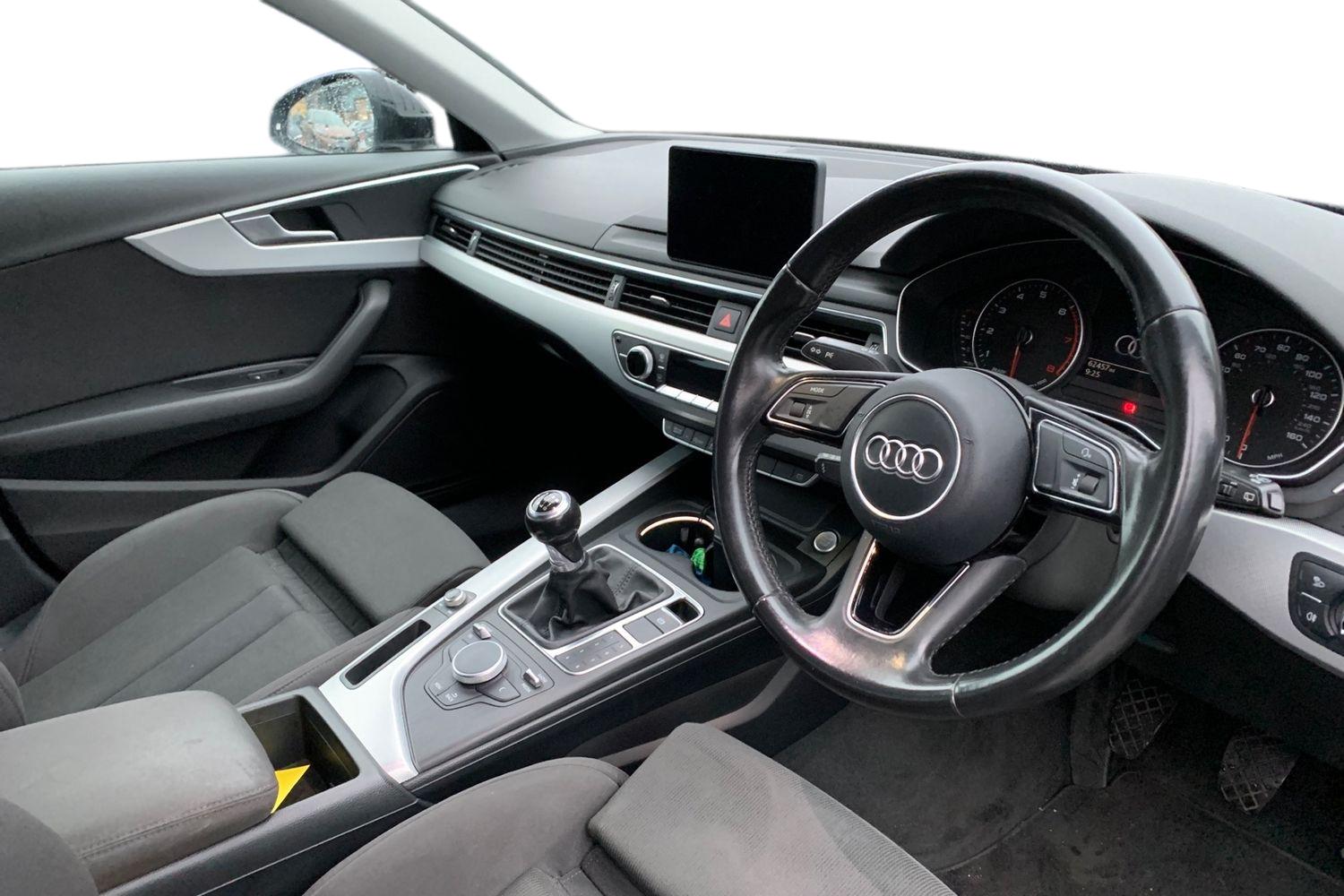 Used Audi A4 2016 for sale - 76805428: Photo 3