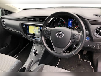 Used Toyota Auris 2018 for sale - 76069643: Photo 3