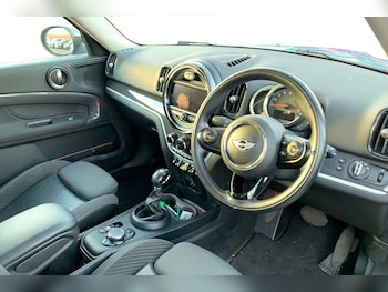 Used MINI Countryman 2017 for sale - 76453527: Photo