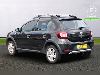 Used Dacia Sandero Stepway 2016 for sale - 75730357: Photo