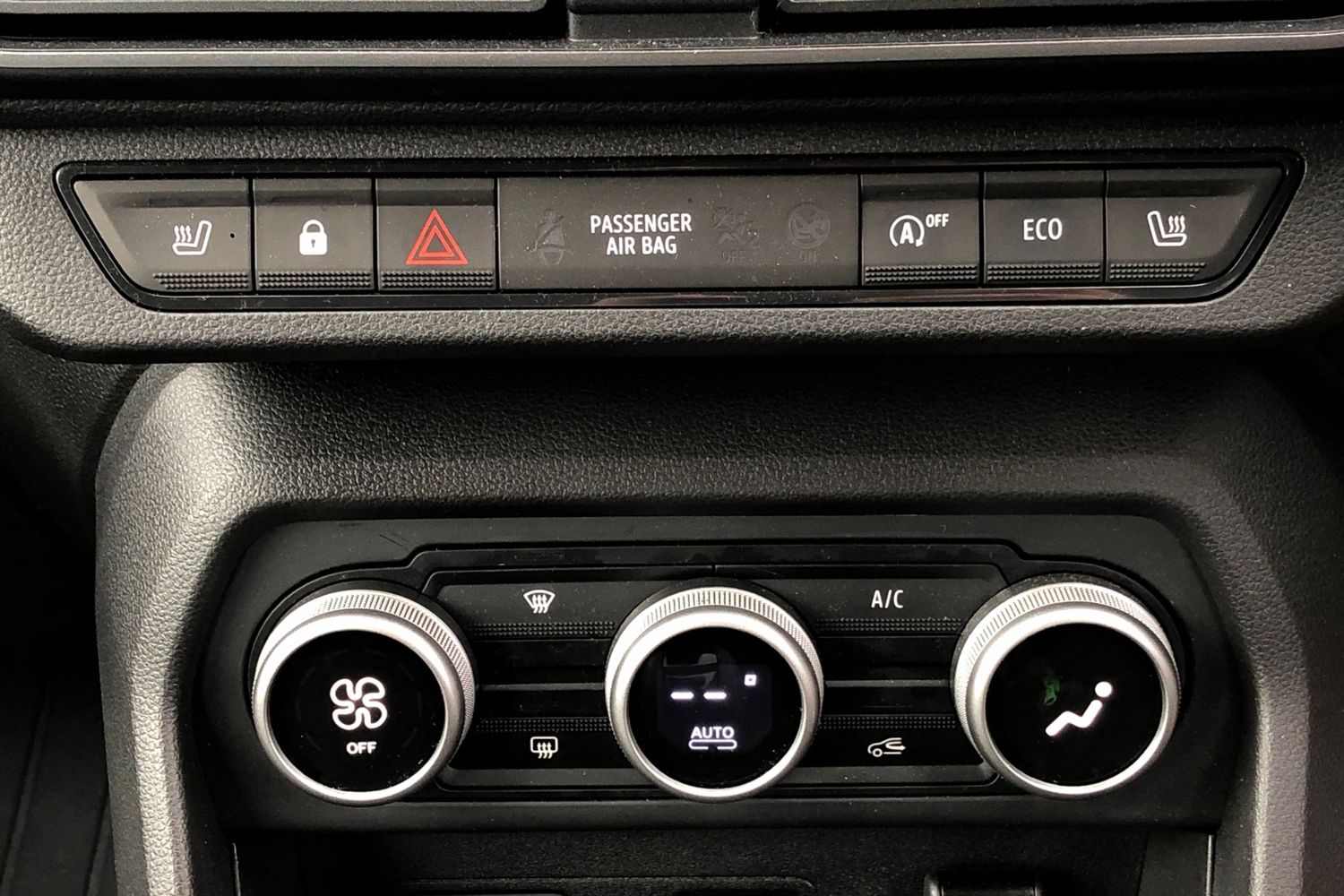 Used Dacia Sandero Stepway 2024 for sale - 76649240: Photo 8