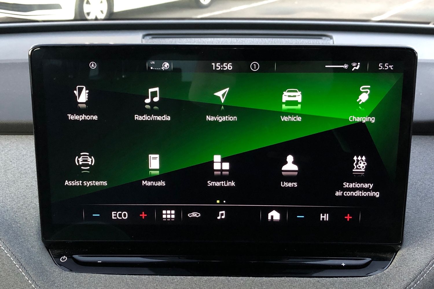 Used Skoda Enyaq 2022 for sale - 77287046: Photo 8