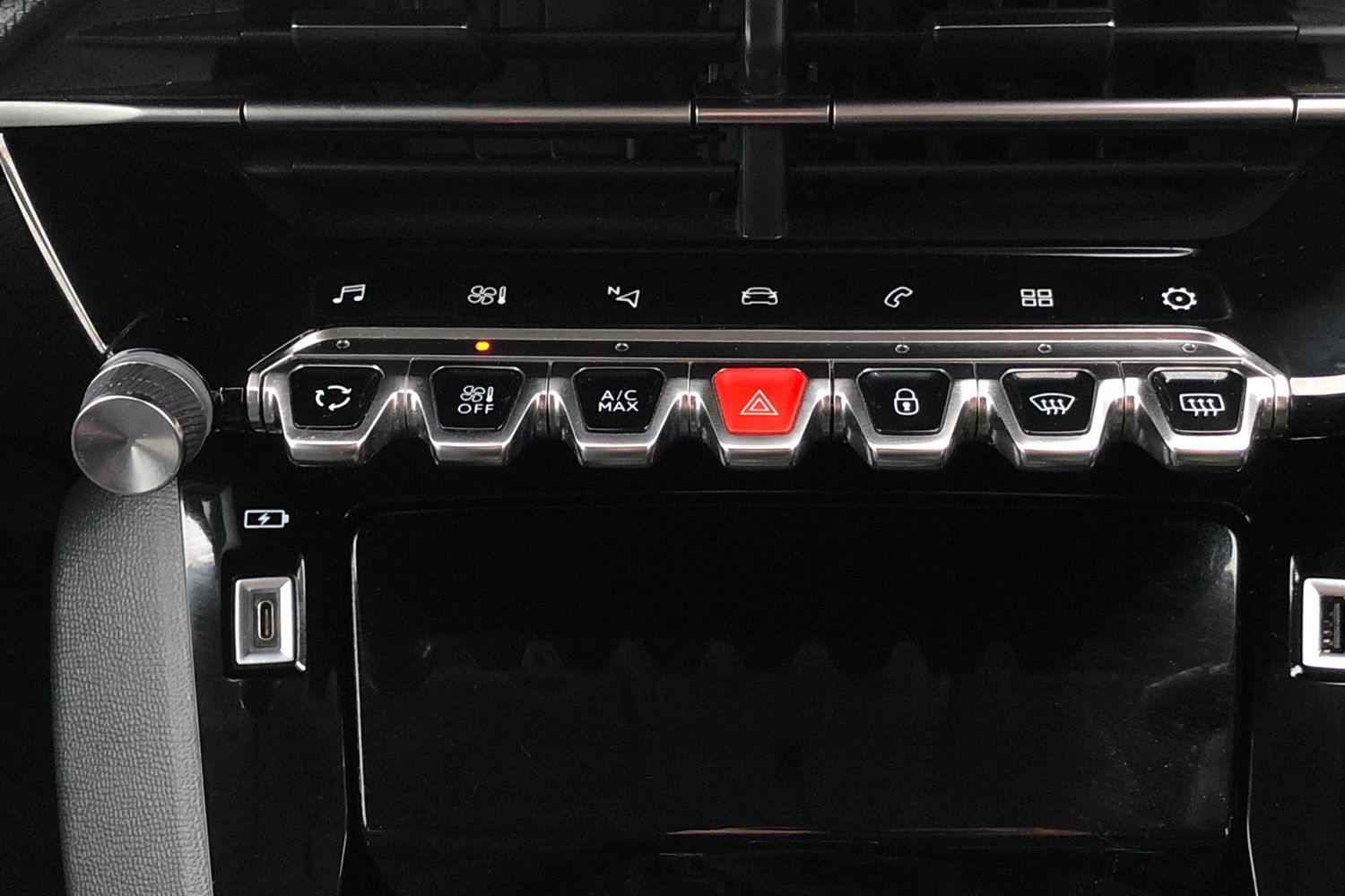 Used Peugeot 2008 2022 for sale - 76637096: Photo 13