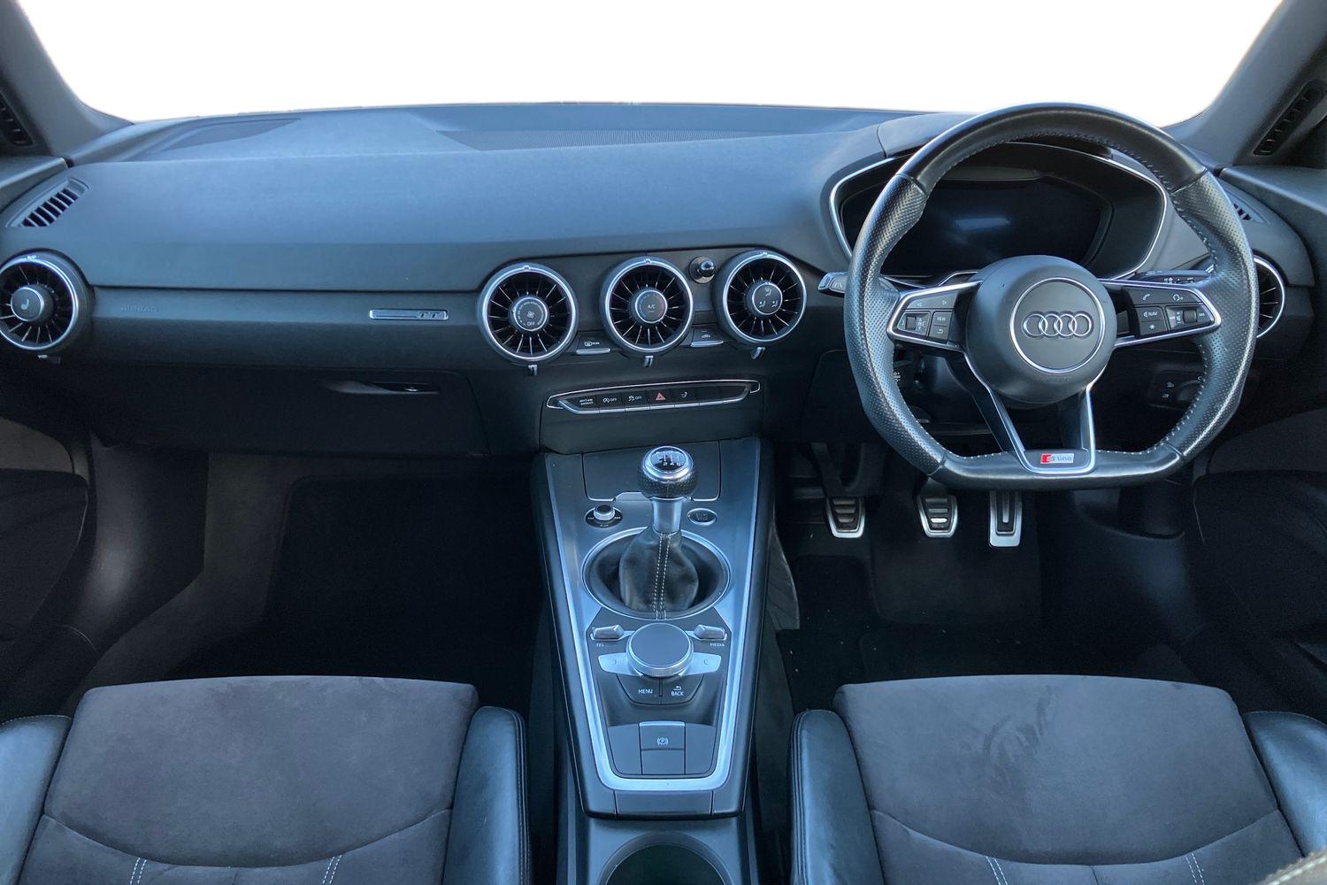 Used Audi TT 2017 for sale - 76346577: Photo 3