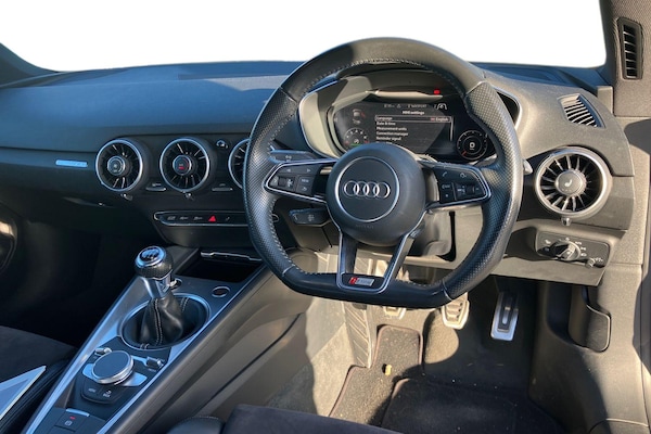Used Audi TT 2017 for sale - 76346577: Photo 3