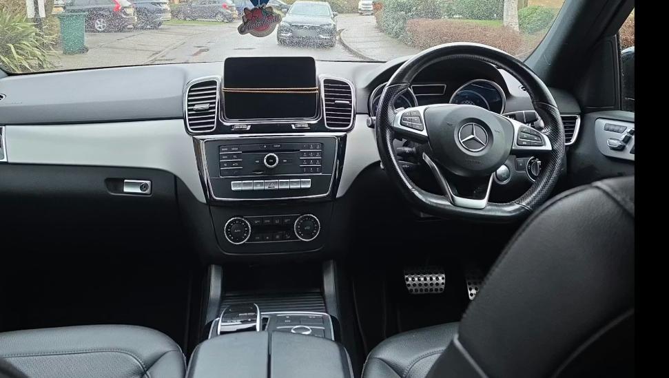 Used Mercedes-Benz GLE 2018 for sale - 78209439: Photo 3