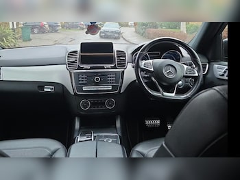 Used Mercedes-Benz GLE 2018 for sale - 78209439: Photo