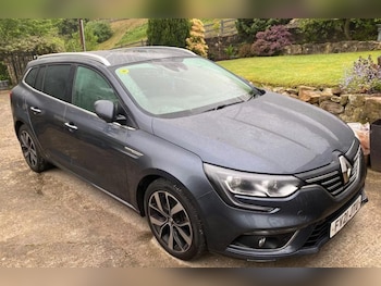 Used Renault Megane 2021 for sale - 78571016: Photo