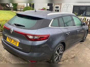 Used Renault Megane 2021 for sale - 78571016: Photo
