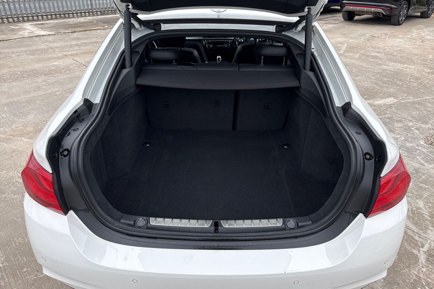 Used BMW 4 Series 2018 for sale - 76488418: Photo 15