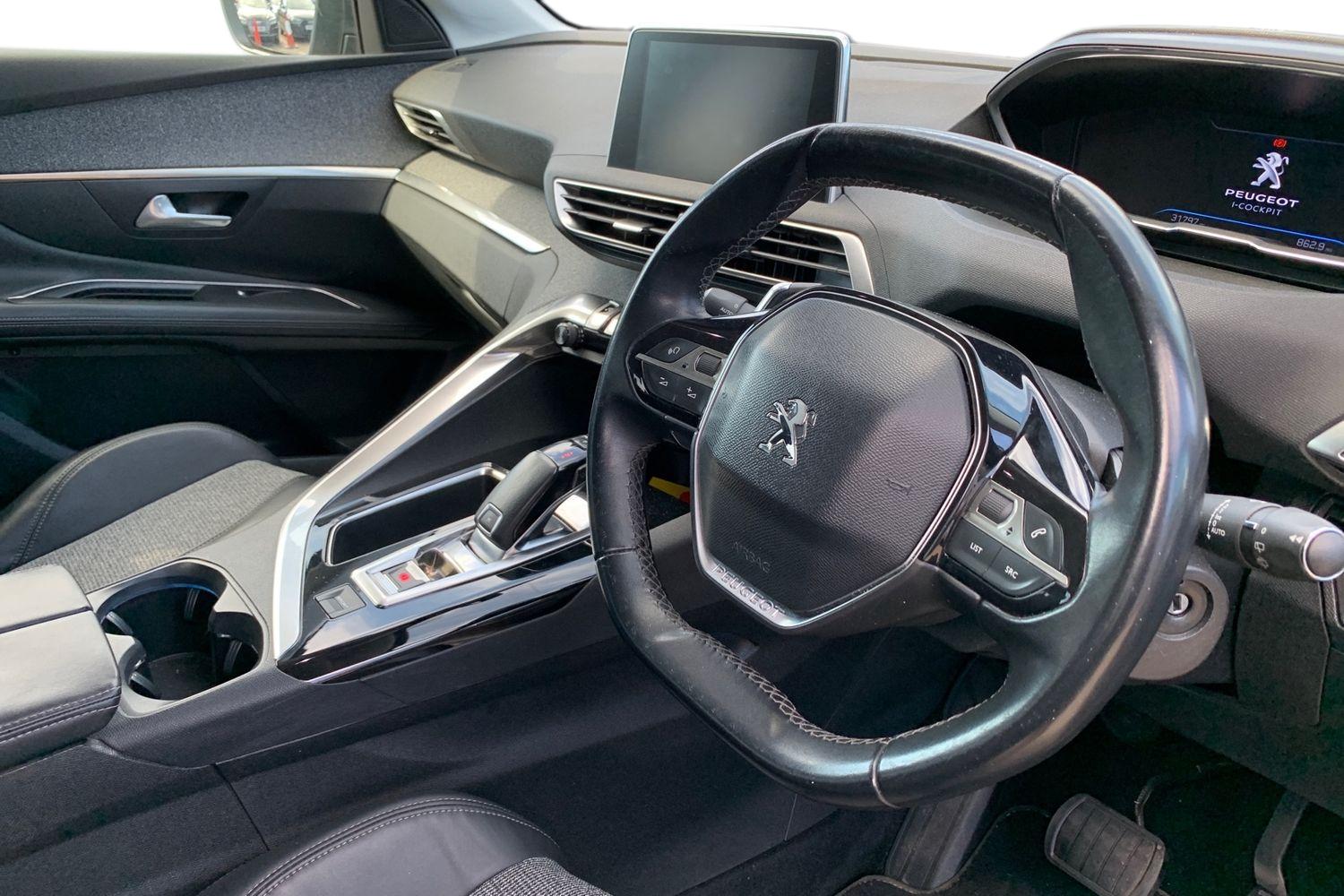 Used Peugeot 3008 2018 for sale - 78155103: Photo 3