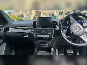 Used Mercedes-Benz GLS 2018 for sale - 78655315: Photo