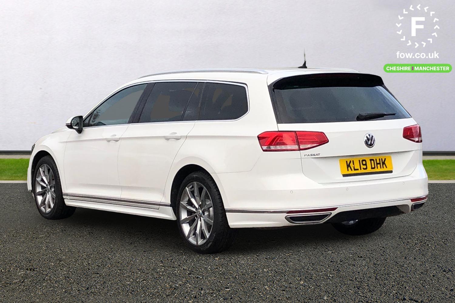 Used Volkswagen Passat 2019 for sale - 75909041: Photo 2